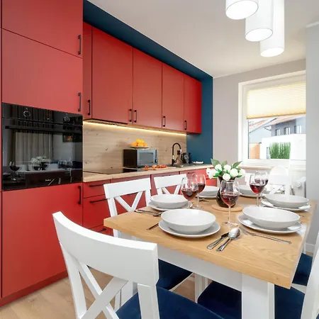 Beautiful & Spacious 2 Bedroom Mickiewicza By Renters アパート *