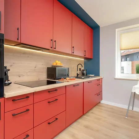 Beautiful & Spacious 2 Bedroom Mickiewicza By Renters *