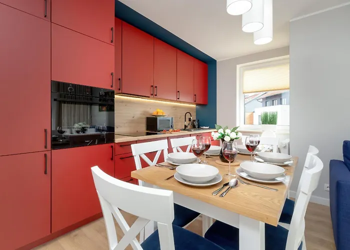 Beautiful & Spacious 2 Bedroom Mickiewicza By Renters Apartmán *